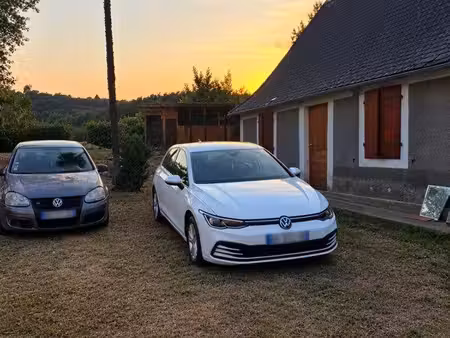 Volkswagen Golf 1.0 TSI 110