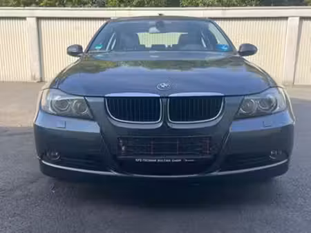BMW Série 3 320i 2.0 150