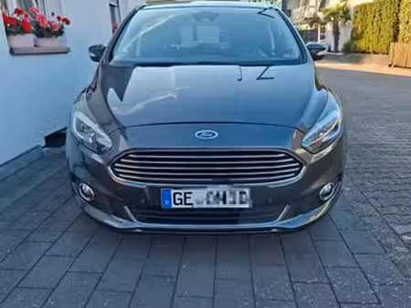 Ford S-Max 2.0 TDCi Titanium S
