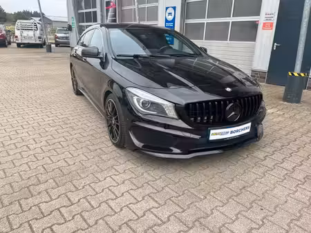 Mercedes-Benz CLA 200 1.6 156