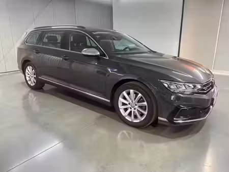 Volkswagen Passat 1.4 TSI 160