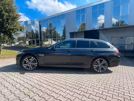 BMW Série 5 530d 3.0 258