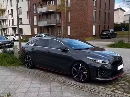 Kia Ceed 1.6 T GDi 204