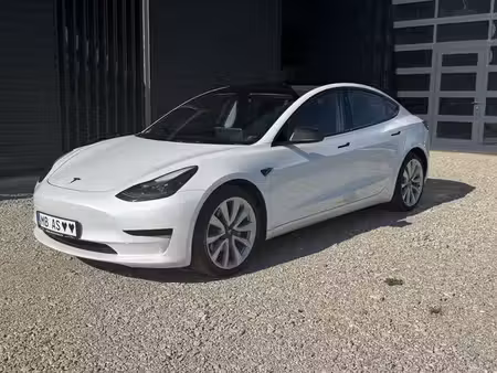 Tesla Model 3 Standard Plus 325