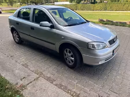 Opel Astra 1.6
