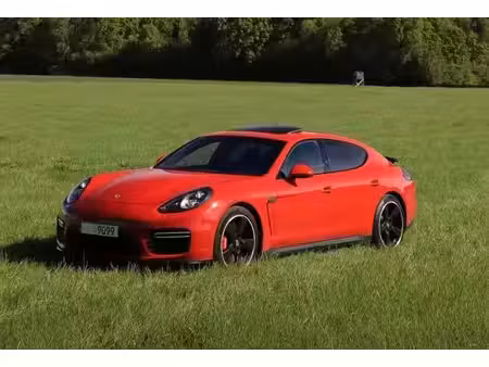 Porsche Panamera GTS V8 4.8 440 4x4