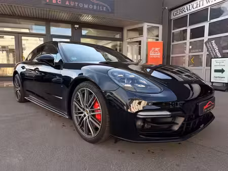 Porsche Panamera GTS V8 4.0 460 4x4