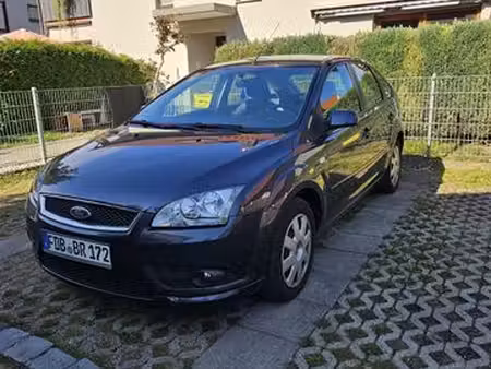 Ford Focus 1.8 125