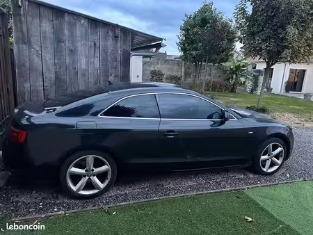 Audi A5 V6 2.7 TDI 190 S line