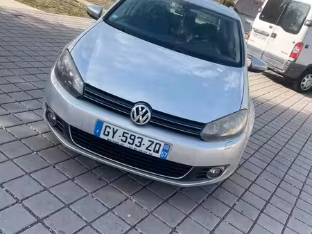 Volkswagen Golf 2.0 TDI 140