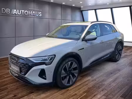 Audi Q8 50 340 quattro