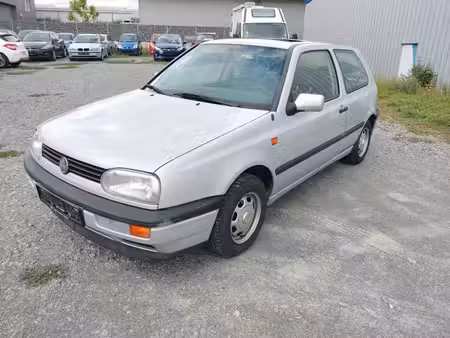 Volkswagen Golf 1.8 90 GL