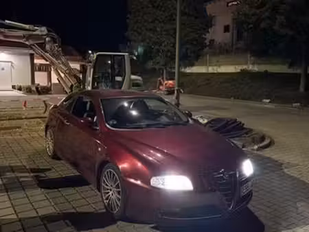 Alfa Romeo GT 2.0 165