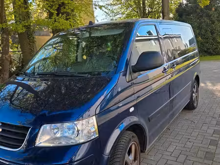 Volkswagen Transporter T5 2.5 TDI 174