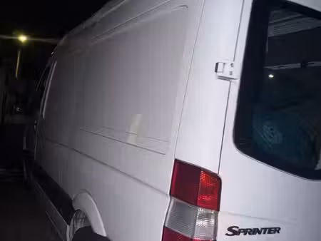 Mercedes-Benz Sprinter 210 2.1 CDI 95