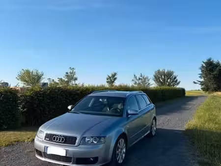 Audi A4 V6 3.0 220 S line quattro