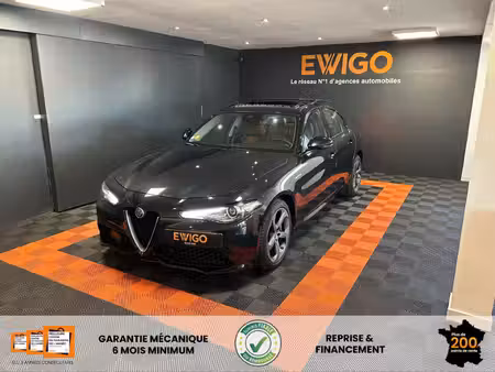 Alfa Romeo Giulia 2.2 209