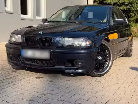 BMW Série 3 320i 2.2 170