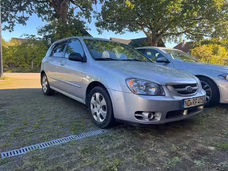 Kia Cerato 1.6 105 LX