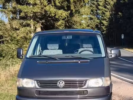 Volkswagen Transporter T4 2.5 TDI 102