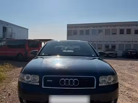 Audi A4 2.0 130