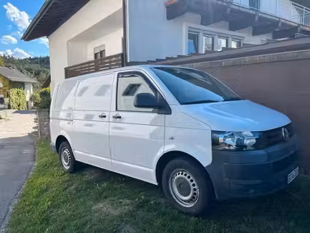 Volkswagen Transporter T5 2.0 TDI 84