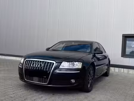 Audi A8 V6 3.0 TDI 233 quattro
