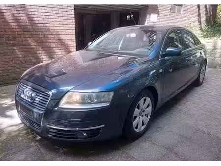 Audi A6 V6 2.4 177