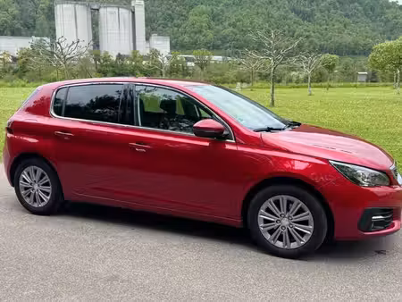 Peugeot 308 1.2 THP 130 Allure