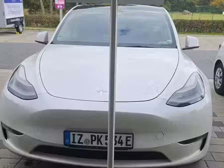 Tesla Model Y Performance 4x4