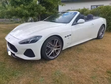 Maserati Grancabrio Sport V8 4.7 460 Sport