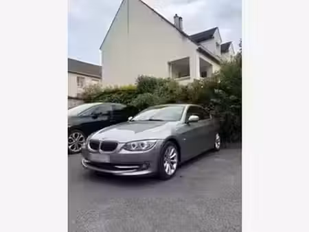 BMW Série 3 330i 3.0 272 Confort