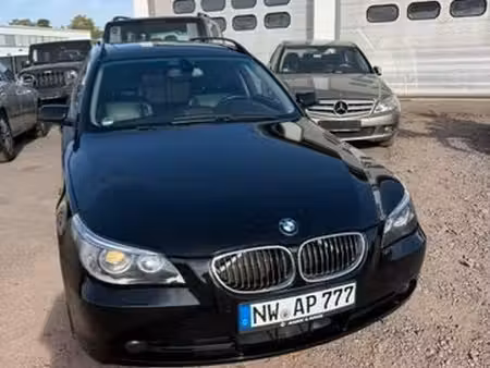 BMW Série 5 530d 3.0 218