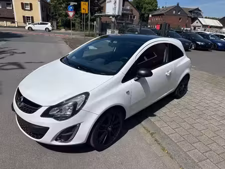 Opel Corsa 1.4 87 Color Edition