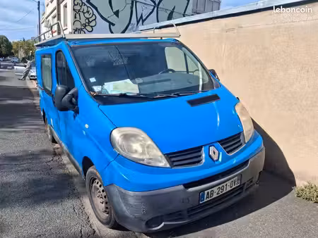 Renault Trafic 2.0 dCi 90