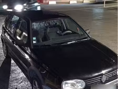 Volkswagen Golf 1.9 TDI 110