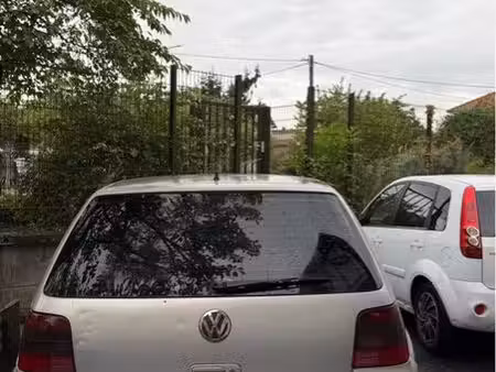 Volkswagen Golf 1.9 TDI 110