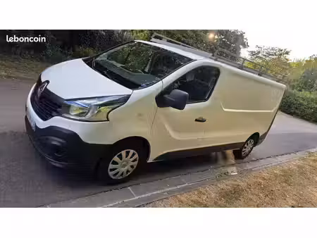 Renault Trafic dCi 120