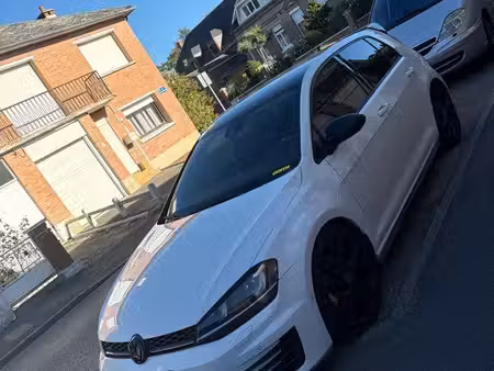 Volkswagen Golf GTD 2.0 TDI 184