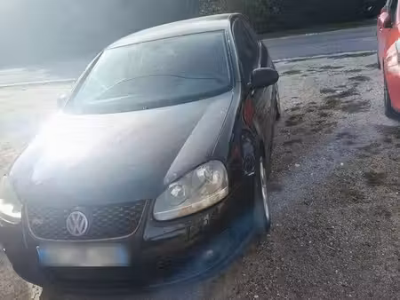 Volkswagen Golf R32 2.0 TDI 140