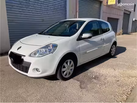 Renault Clio 1.2 75