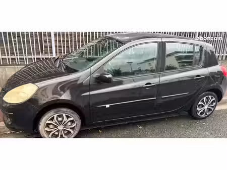 Renault Clio 1.2 75