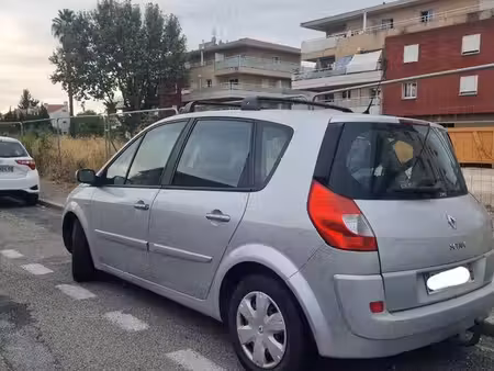 Renault Scénic 1.5 dCi 105