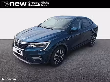 Renault Arkana E-Tech 1.6 145 Evolution