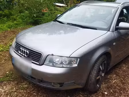 Audi A4 V6 2.5 TDI 155