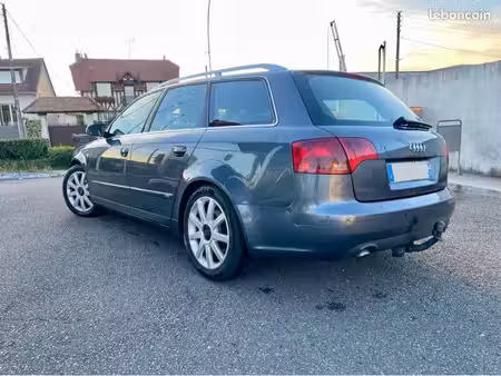 Audi A4 V6 3.0 TDI 204 quattro