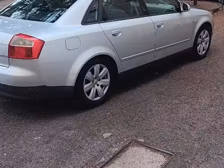 Audi A4 V6 2.5 TDI 155