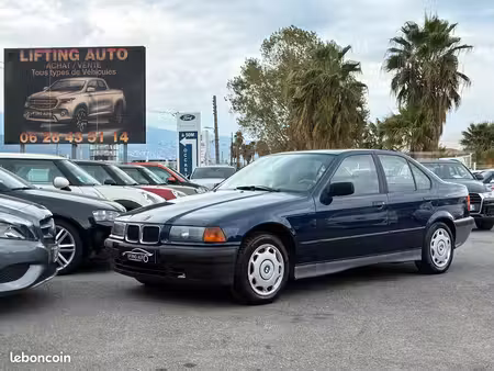 BMW Série 3 318i 1.8 115