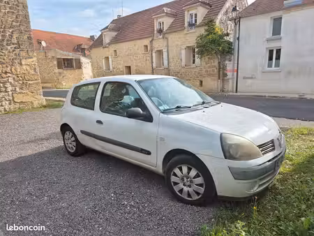 Renault Clio 1.2 75 Campus