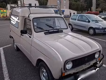 Renault R4 4L